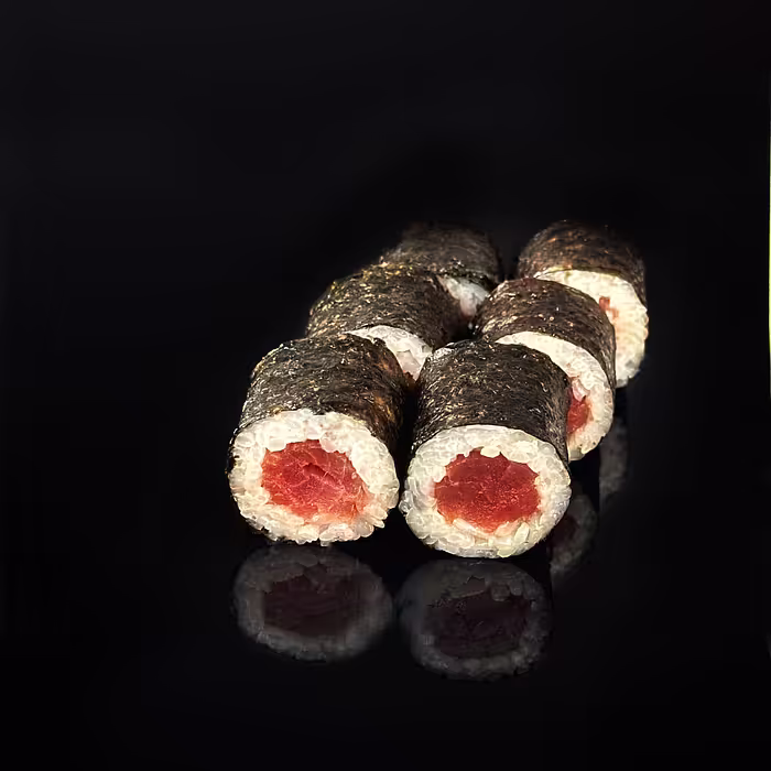 Макі з тунцем