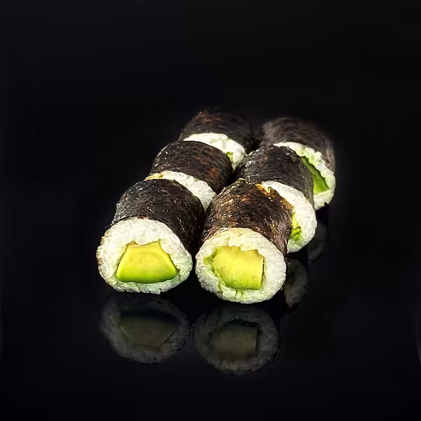 Макі з авокадо