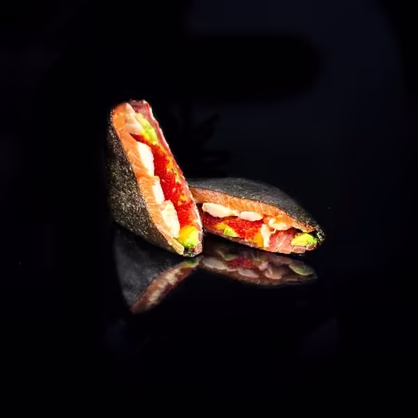 Трикутник з лососем без рису